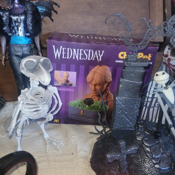 Goth Lot Jack Skellington & Wednesday Addams READ - Picture 6 of 17